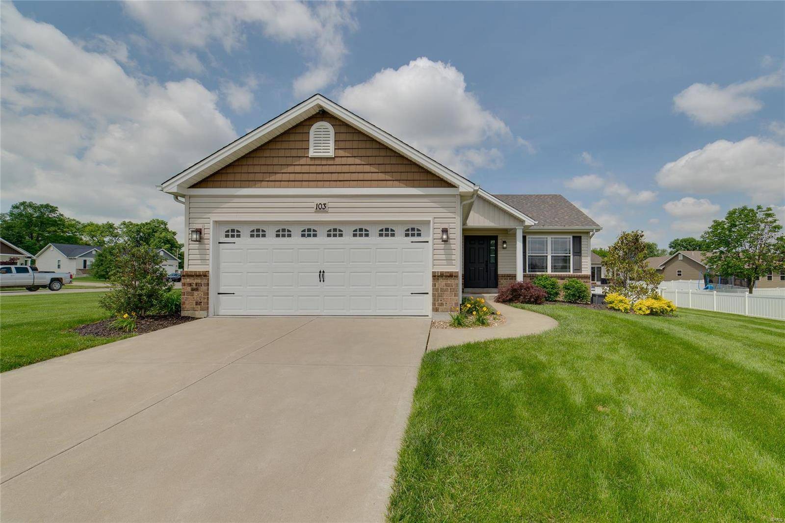 Wentzville, MO 63385,103 Albany Manor DR