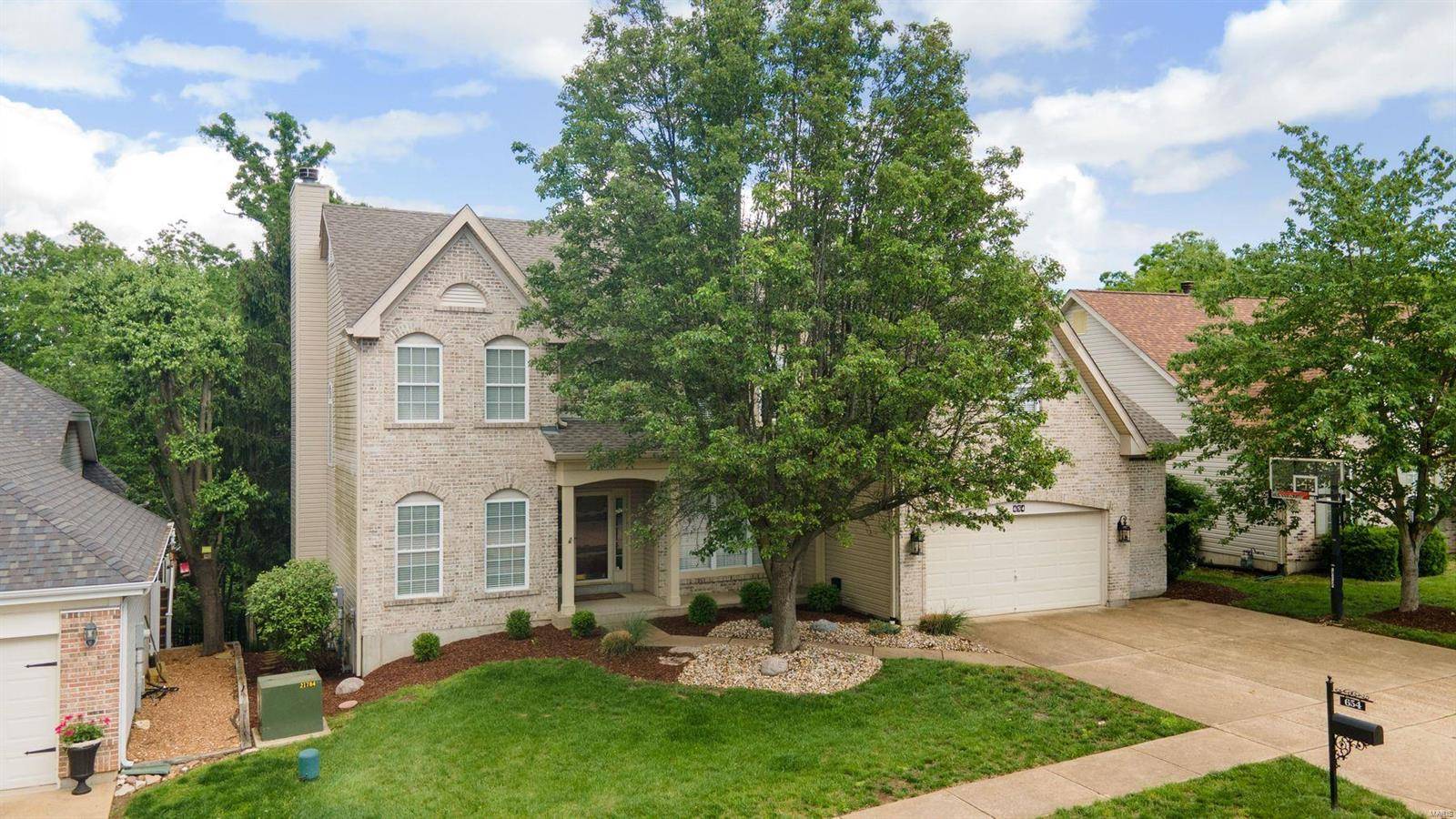 Eureka, MO 63025,654 Vista Hills CT