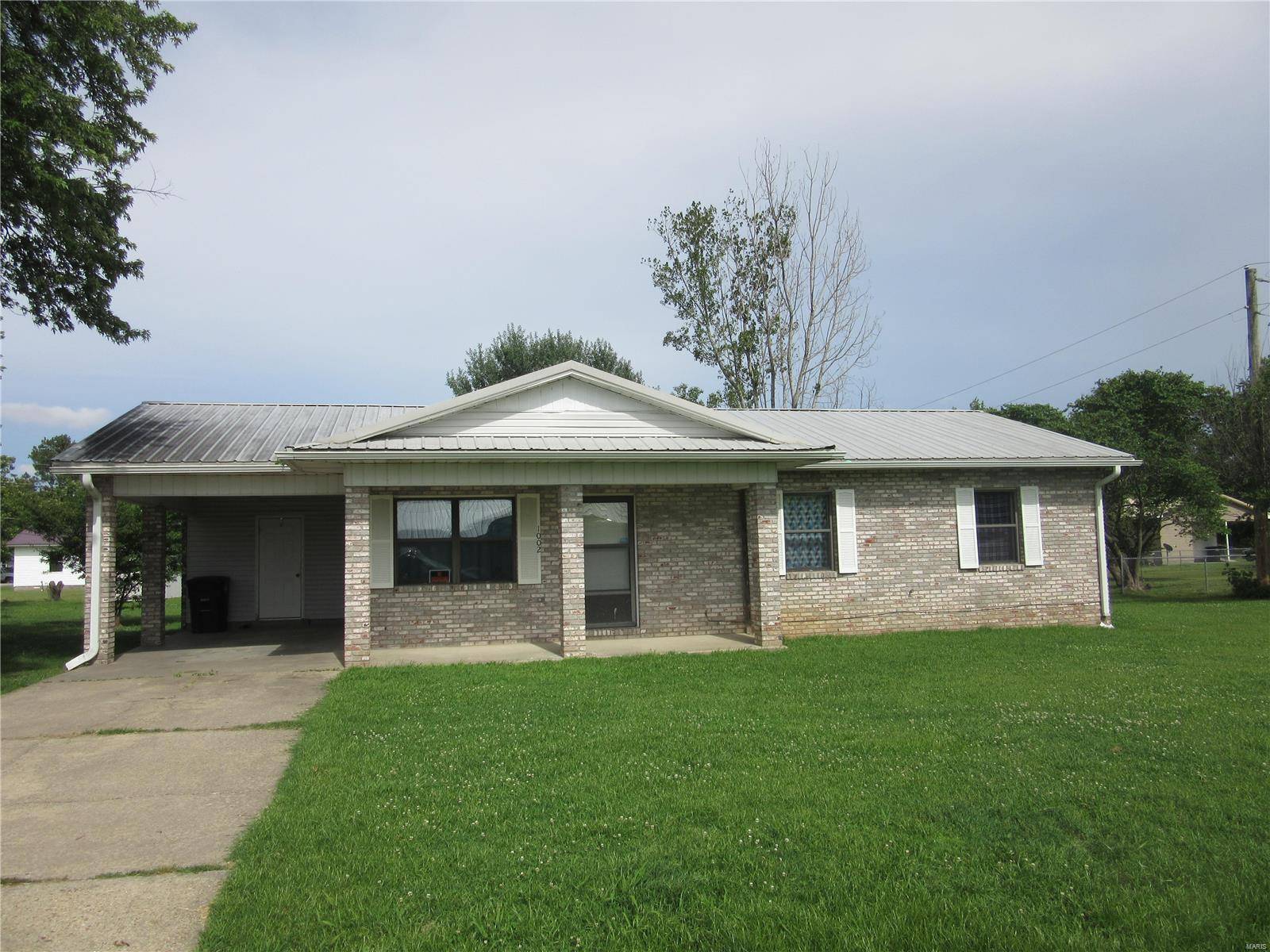 Campbell, MO 63933,1002 Kay Dr.