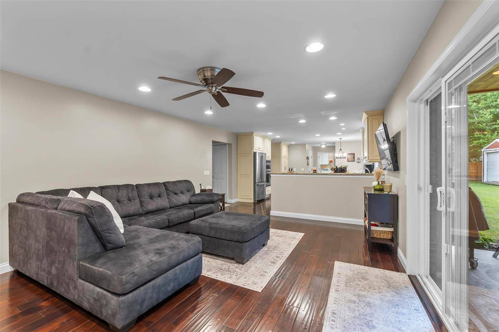 Sikeston, MO 63801,912 Westview DR