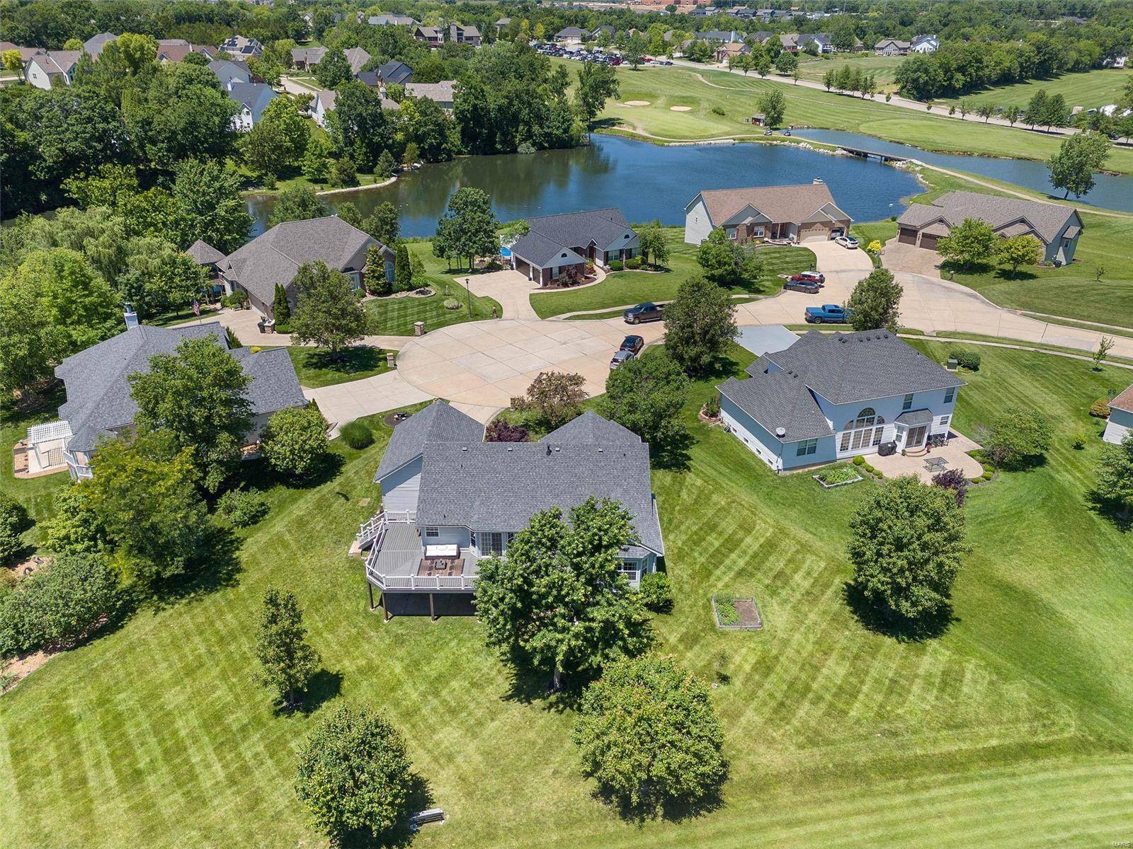 Wentzville, MO 63385,2220 Blue Lake DR