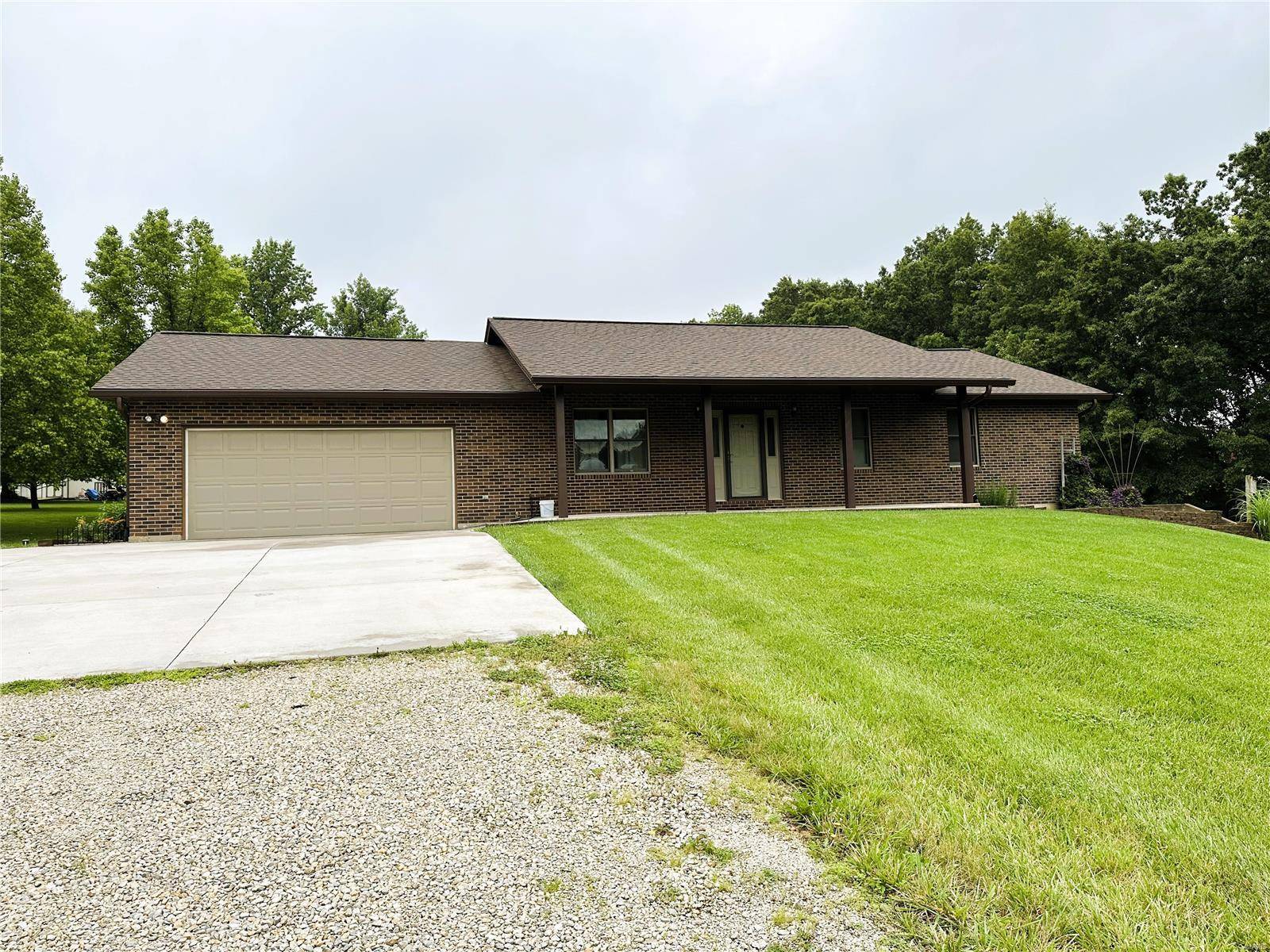 Villa Ridge, MO 63089,40 Megan LN