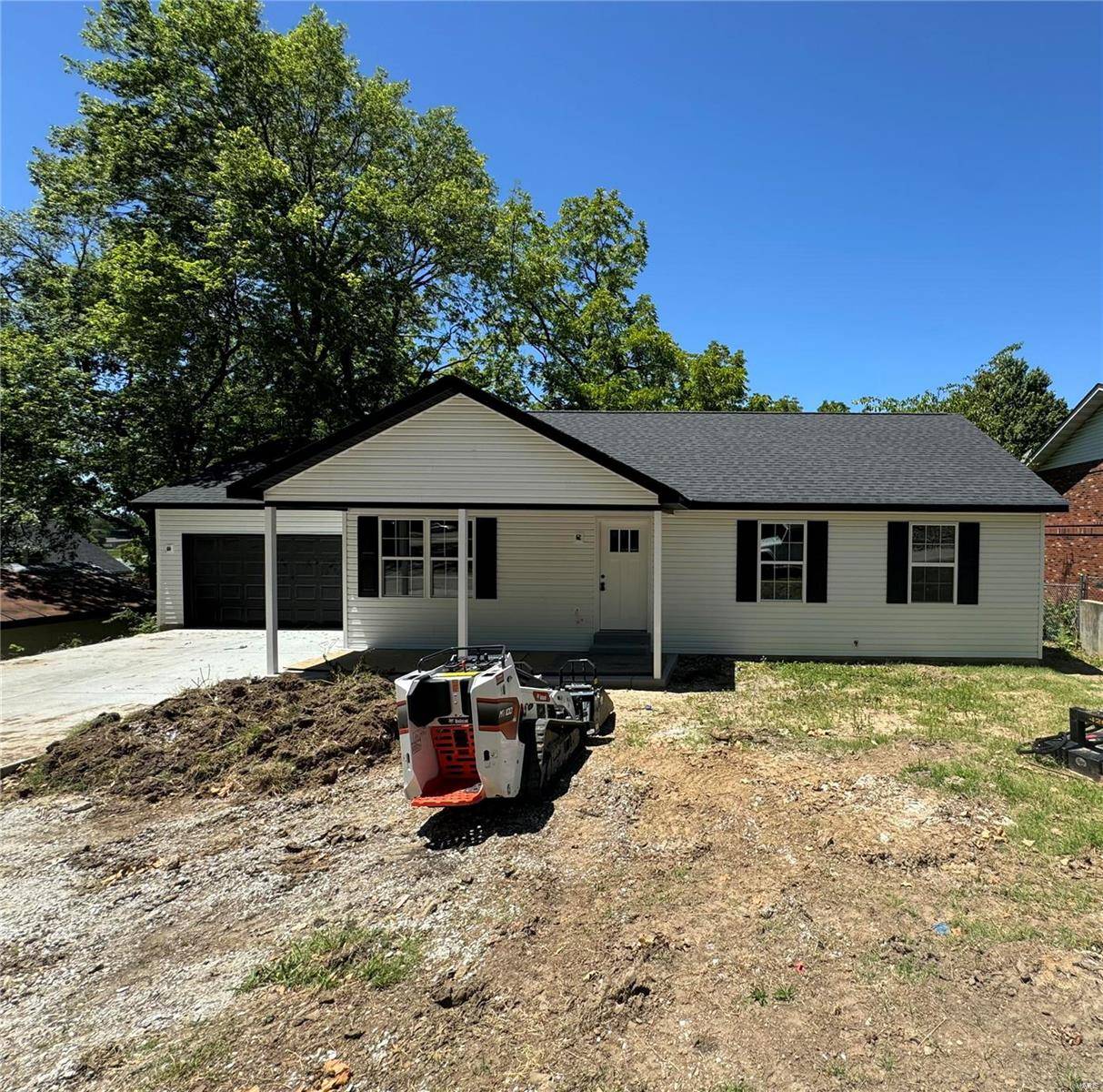 Pacific, MO 63069,321 Highland ST