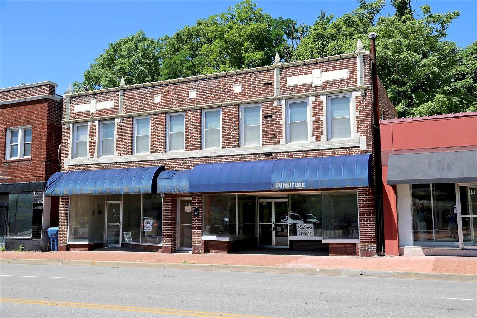 St Louis, MO 63135,17 S Florissant RD
