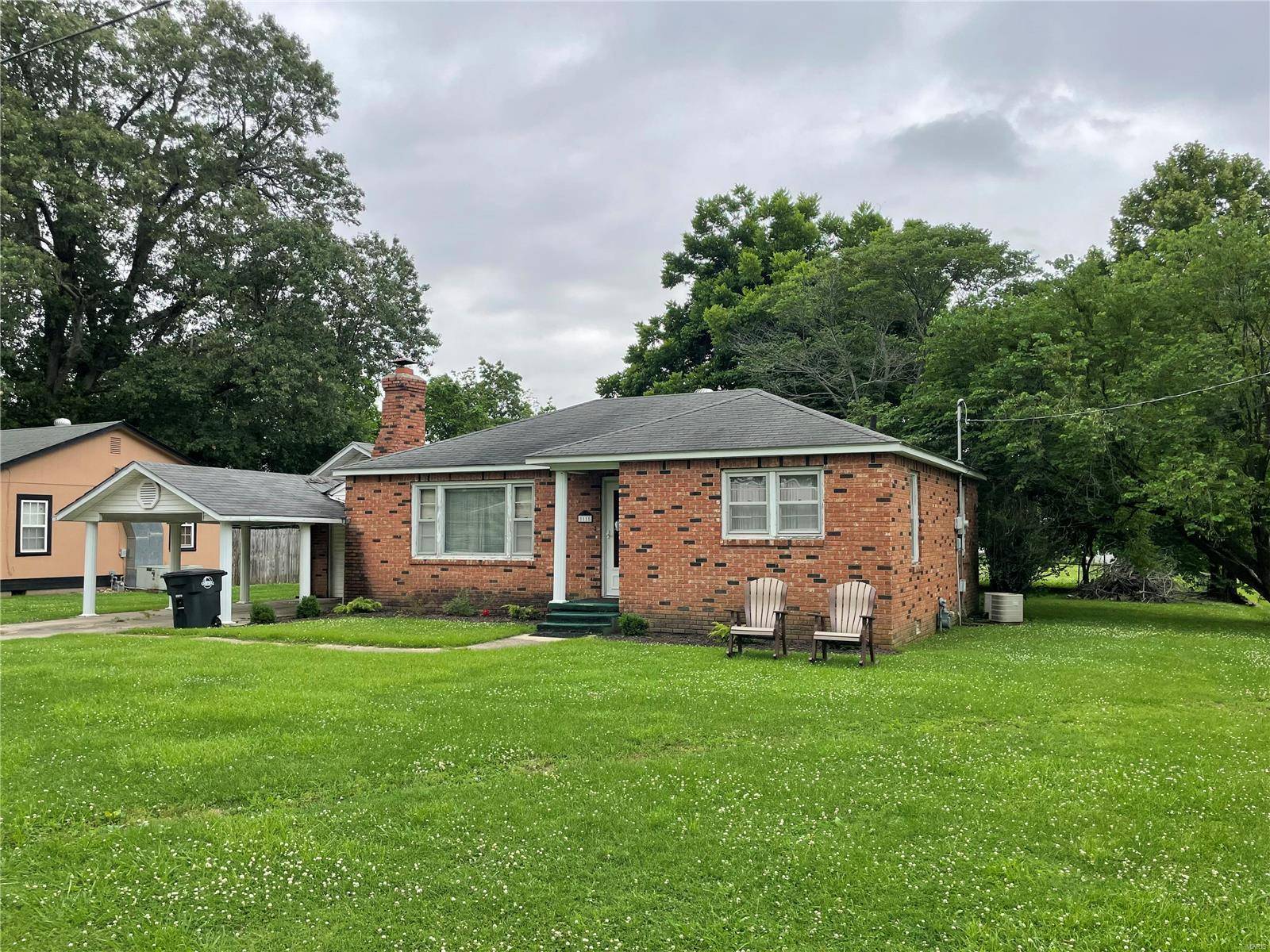 Campbell, MO 63933,1111 East ST