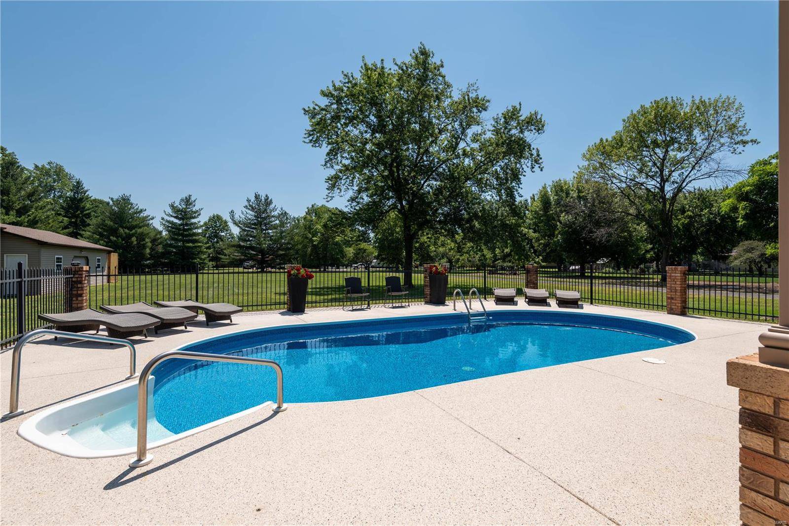 Troy, IL 62294,518 Coventry RD
