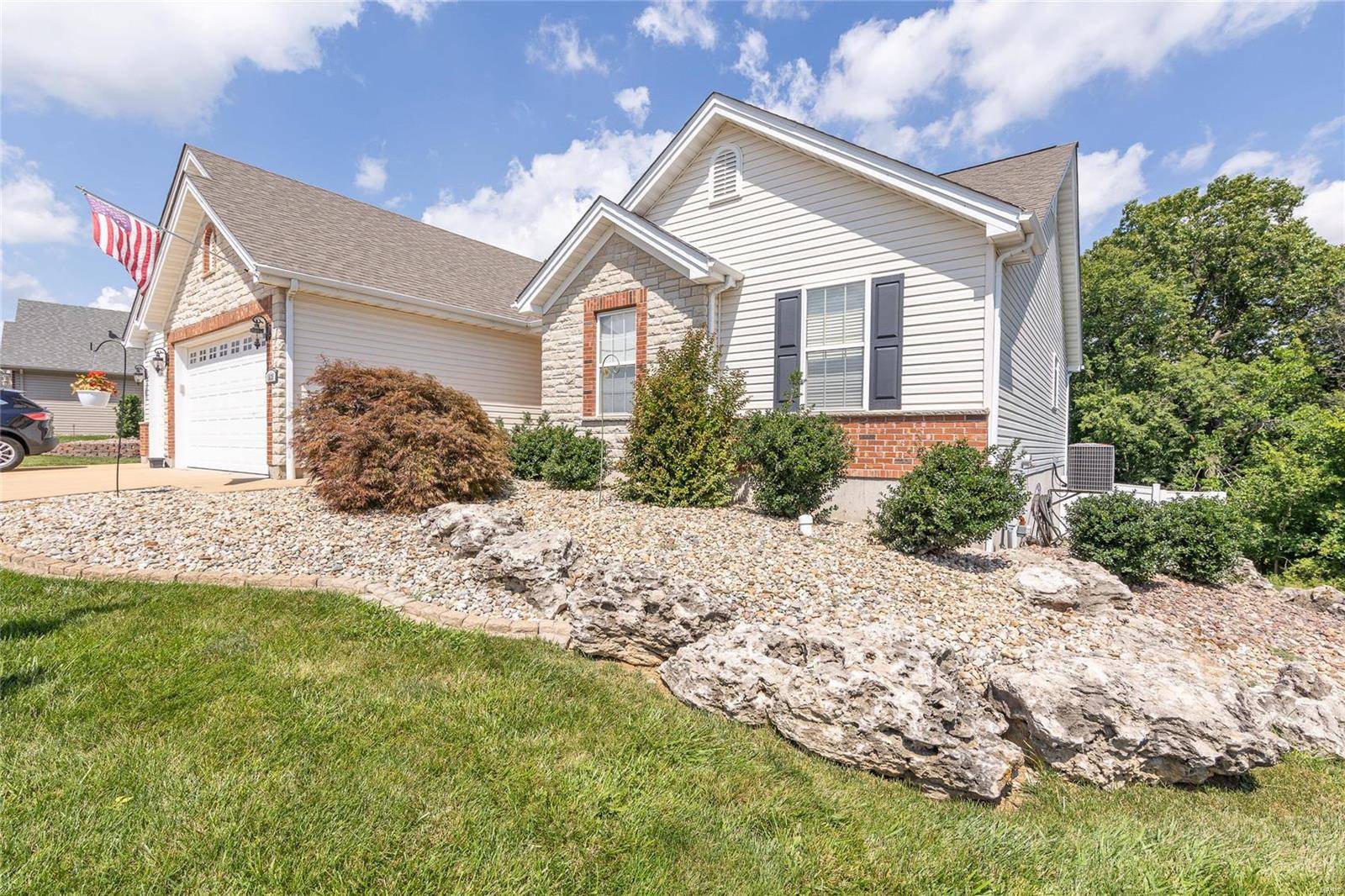 Pevely, MO 63070,1131 Riesling LN