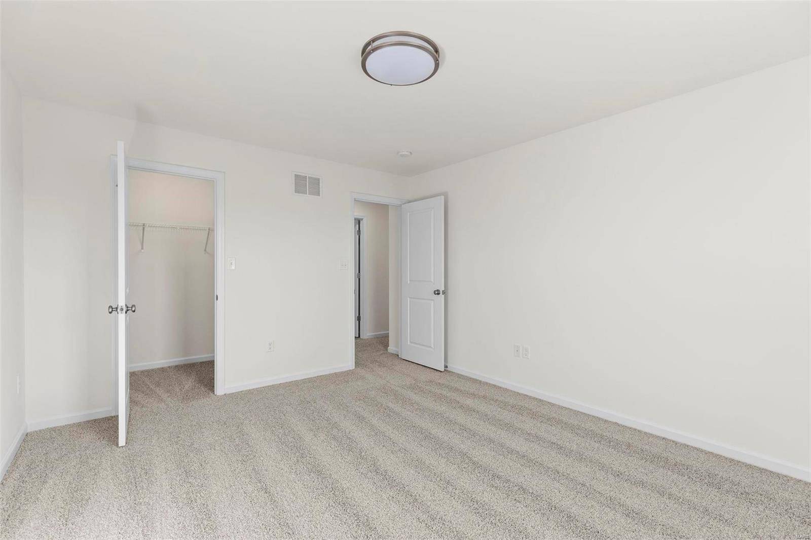 Valley Park, MO 63088,140 Majestic DR