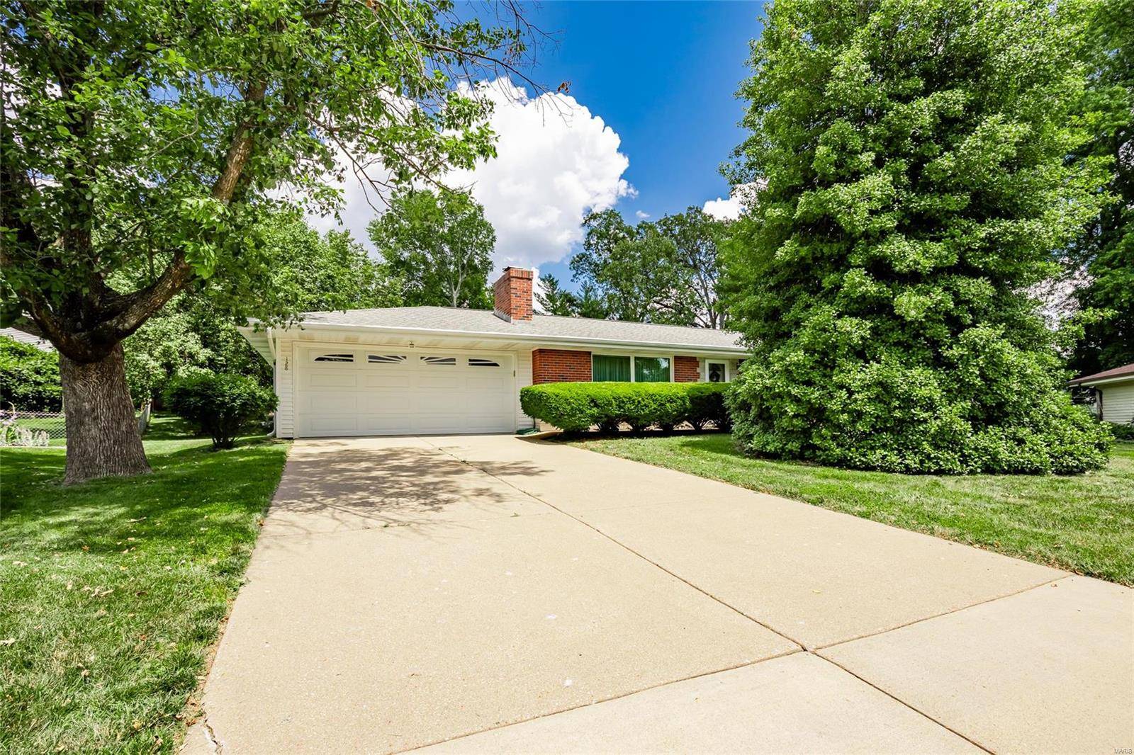 Ballwin, MO 63011,128 Smith DR