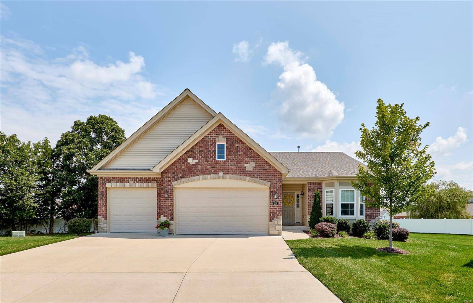 Wentzville, MO 63385,128 Cabot CT