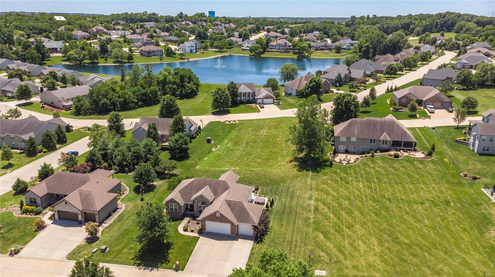 Washington, MO 63090,2352 Mountain Crest CT