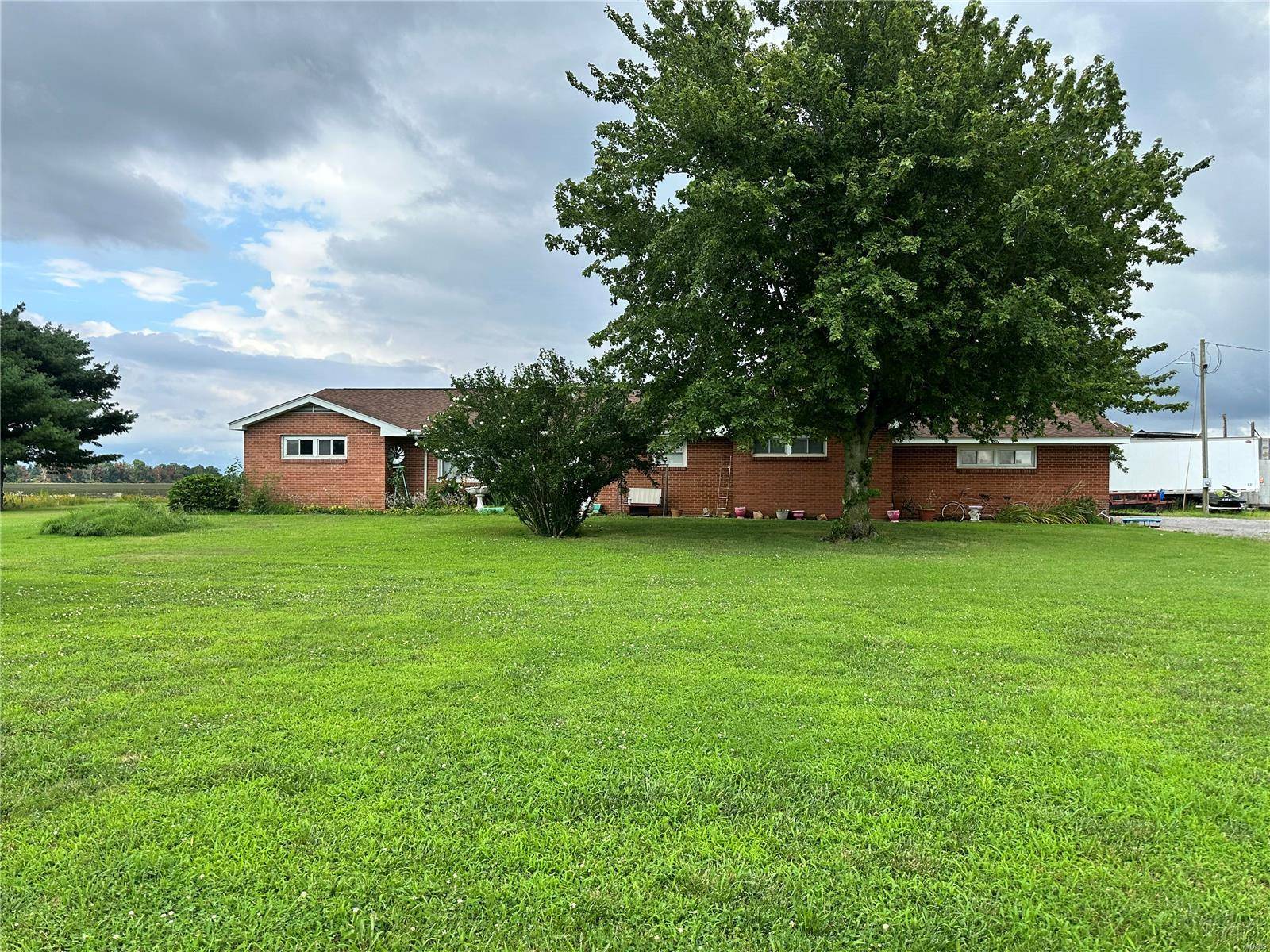 Bertrand, MO 63823,634 N 425th RD