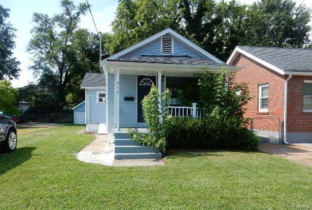 St Louis, MO 63125,212 W Arlee AVE