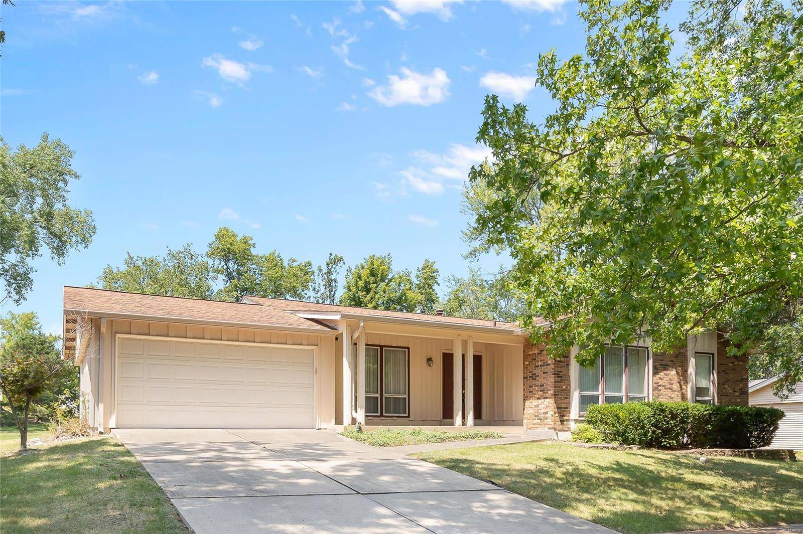 Ballwin, MO 63011,1273 Autumn Wood CIR