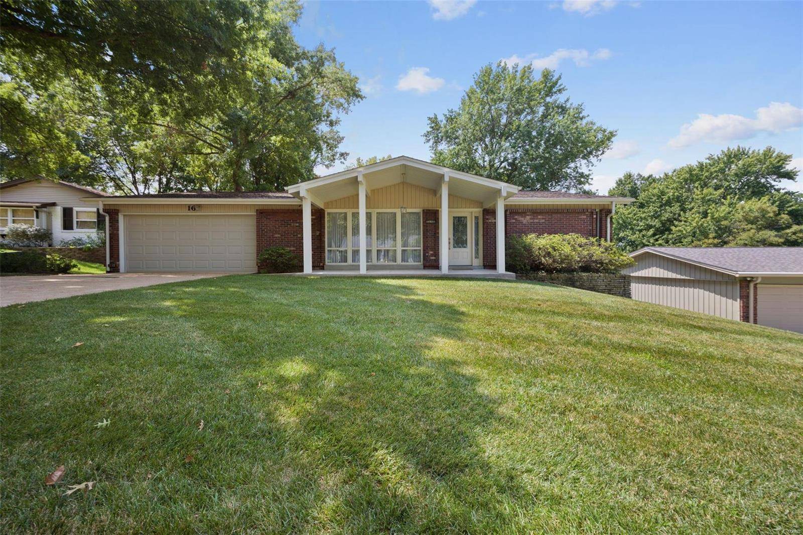 Fenton, MO 63026,16 Forest Oak CT