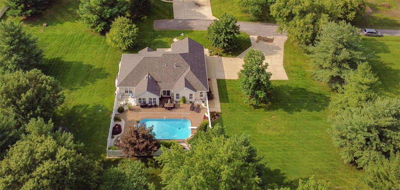 Troy, IL 62294,520 Coventry Rd.