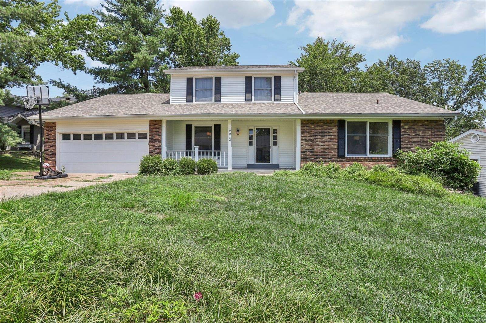 Chesterfield, MO 63017,2012 Emerald Crest CT