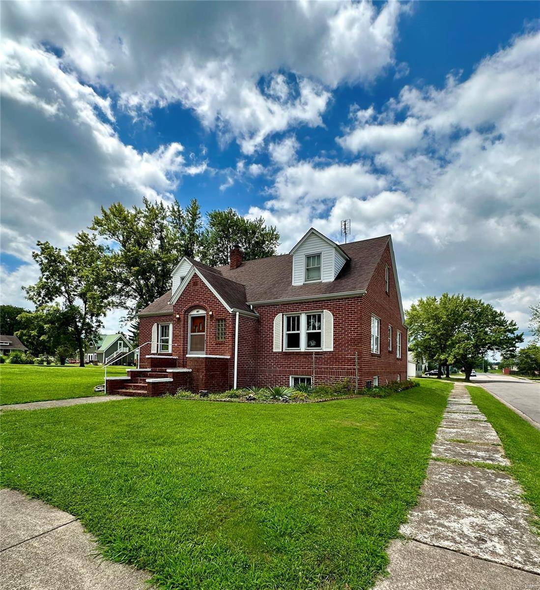 Owensville, MO 65066,401 S 4th ST