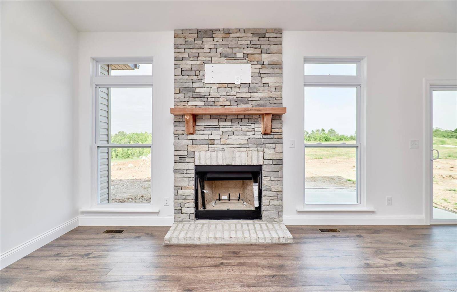 Moscow Mills, MO 63362,121 Canyon Creek CIR