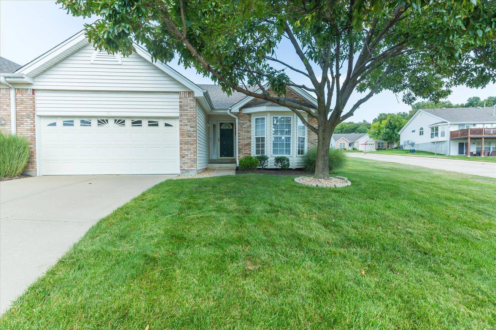 St Charles, MO 63301,26 Shasta Pointe CT #47B