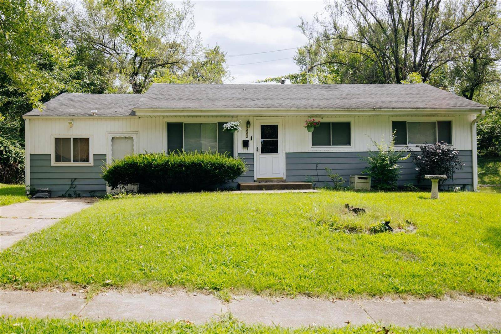 Ferguson, MO 63135,1002 Hutton Place