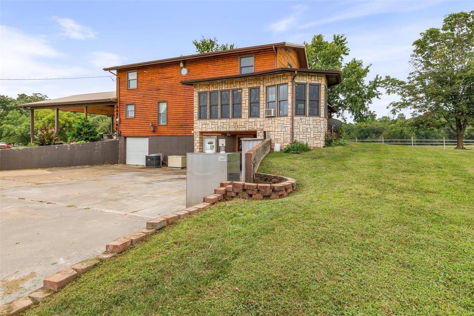 Irondale, MO 63648,10646 Mounts RD