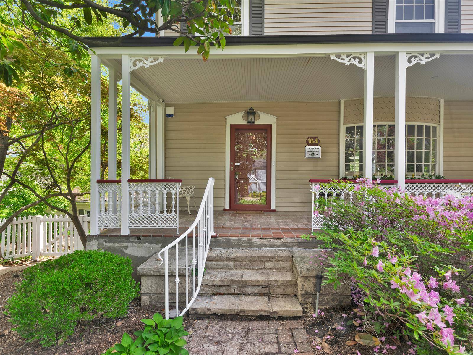 Webster Groves, MO 63119,164 Plant AVE