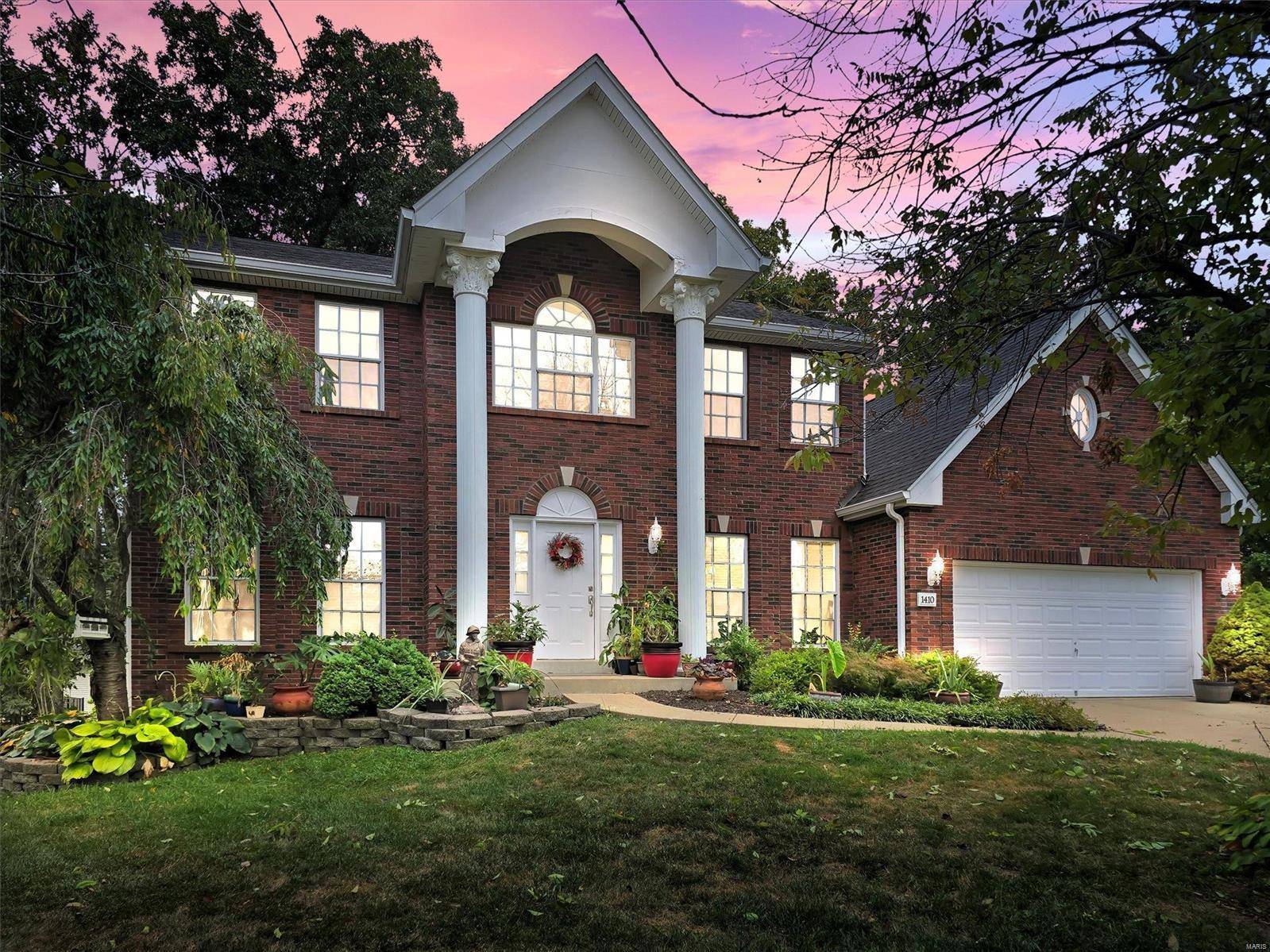 Lake St Louis, MO 63367,1410 Tucks Inn CT