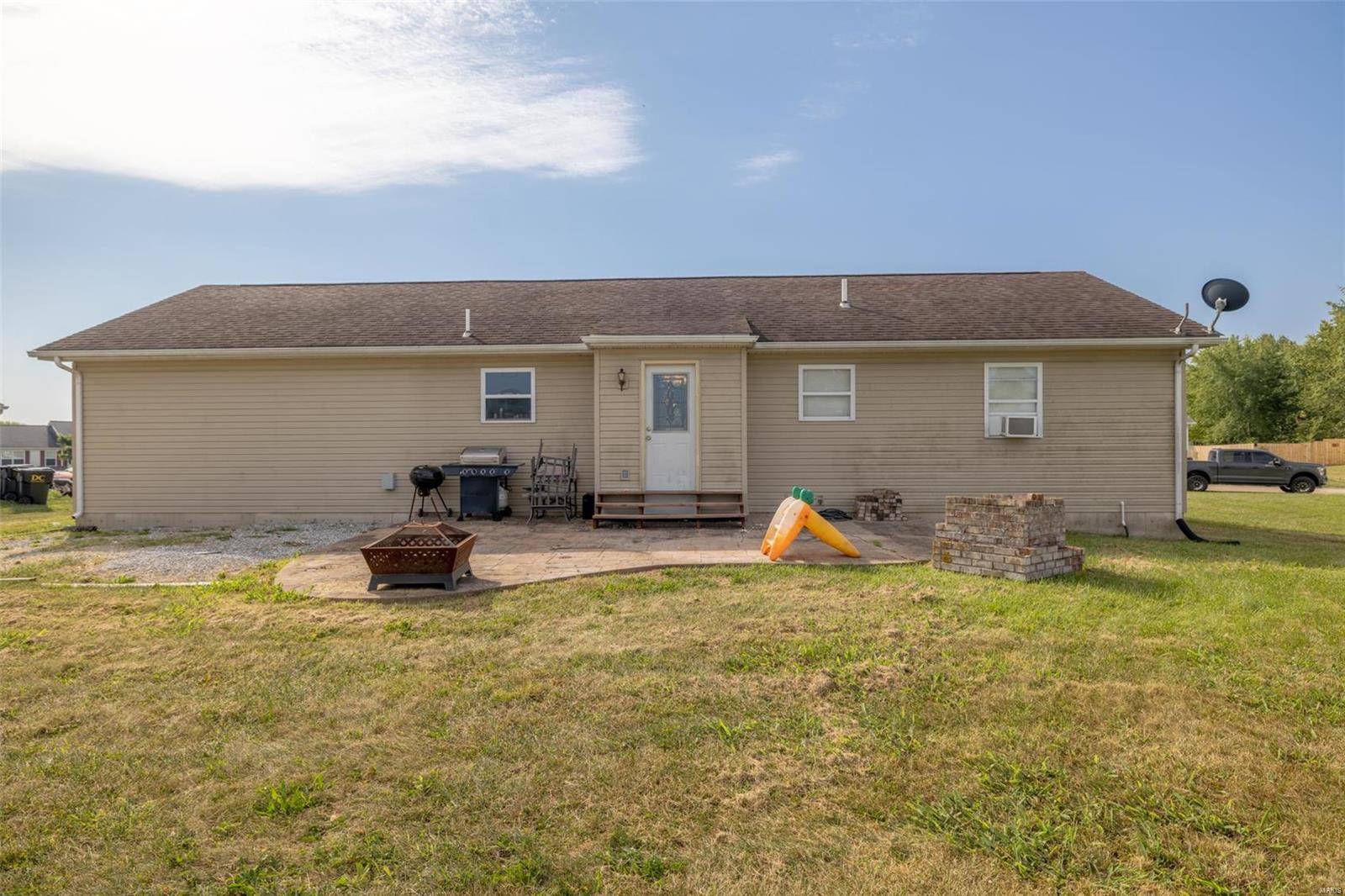 Hawk Point, MO 63349,205 Derek Drive