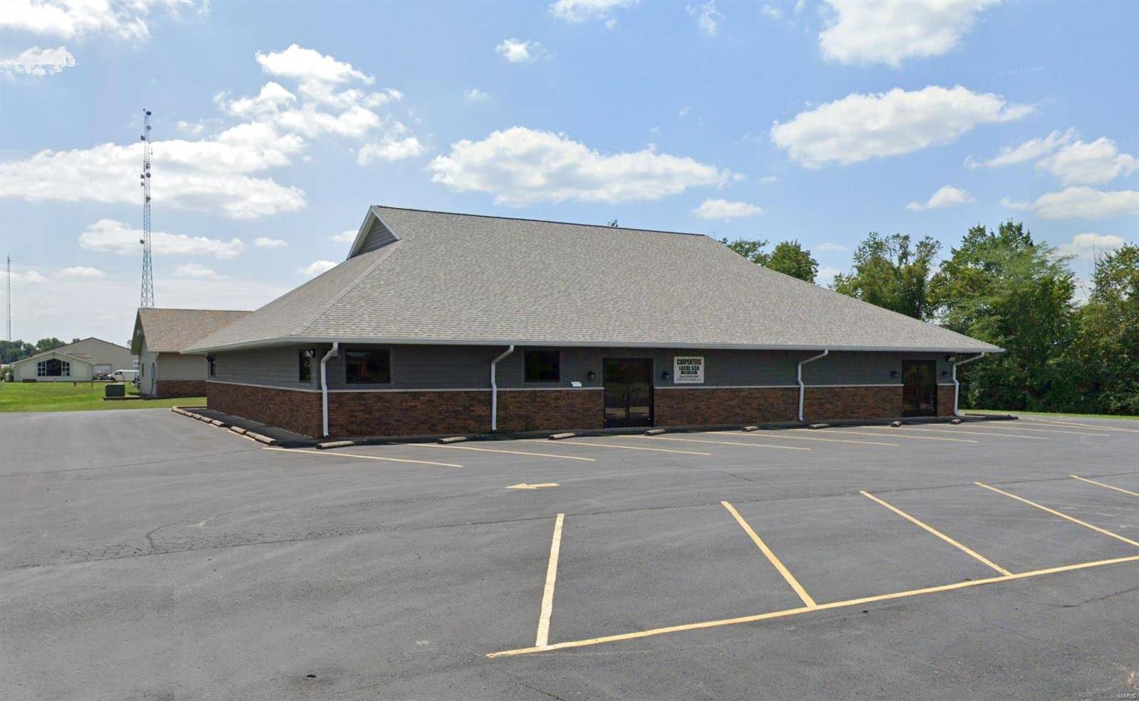 Marion, IL 62959,3309 Water Tower RD