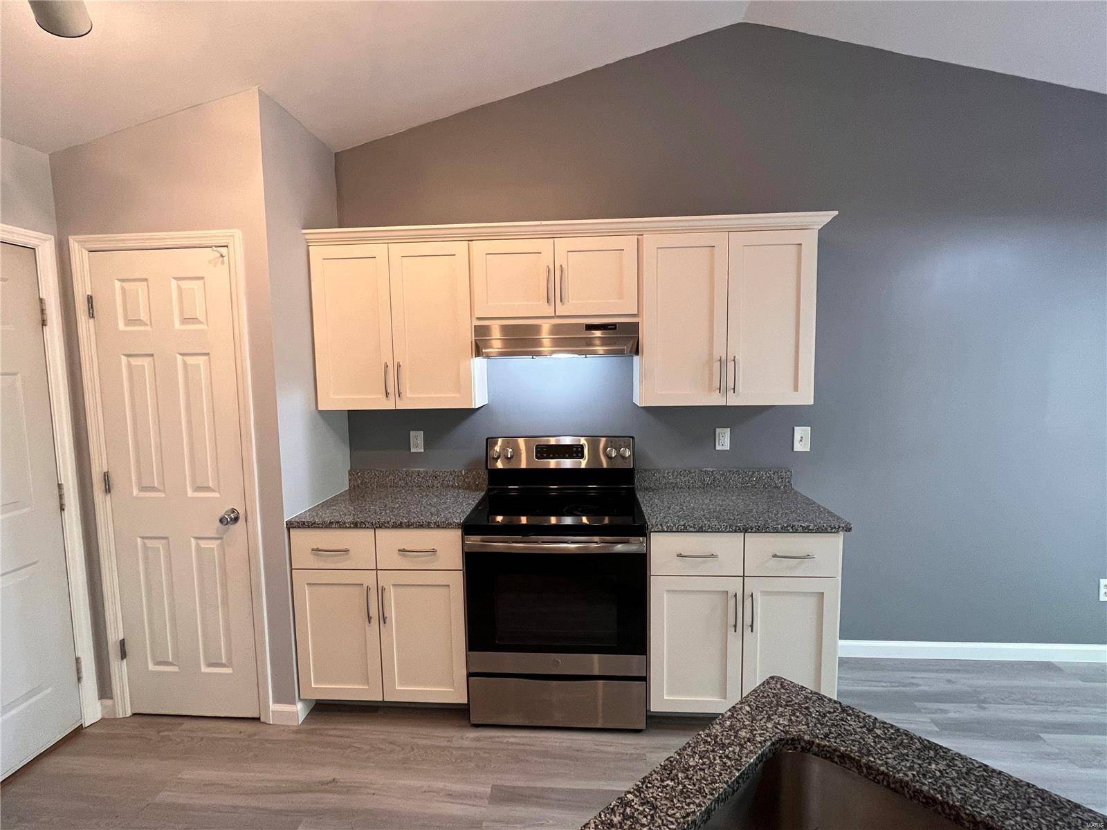 Valley Park, MO 63088,451 Valparaiso CT