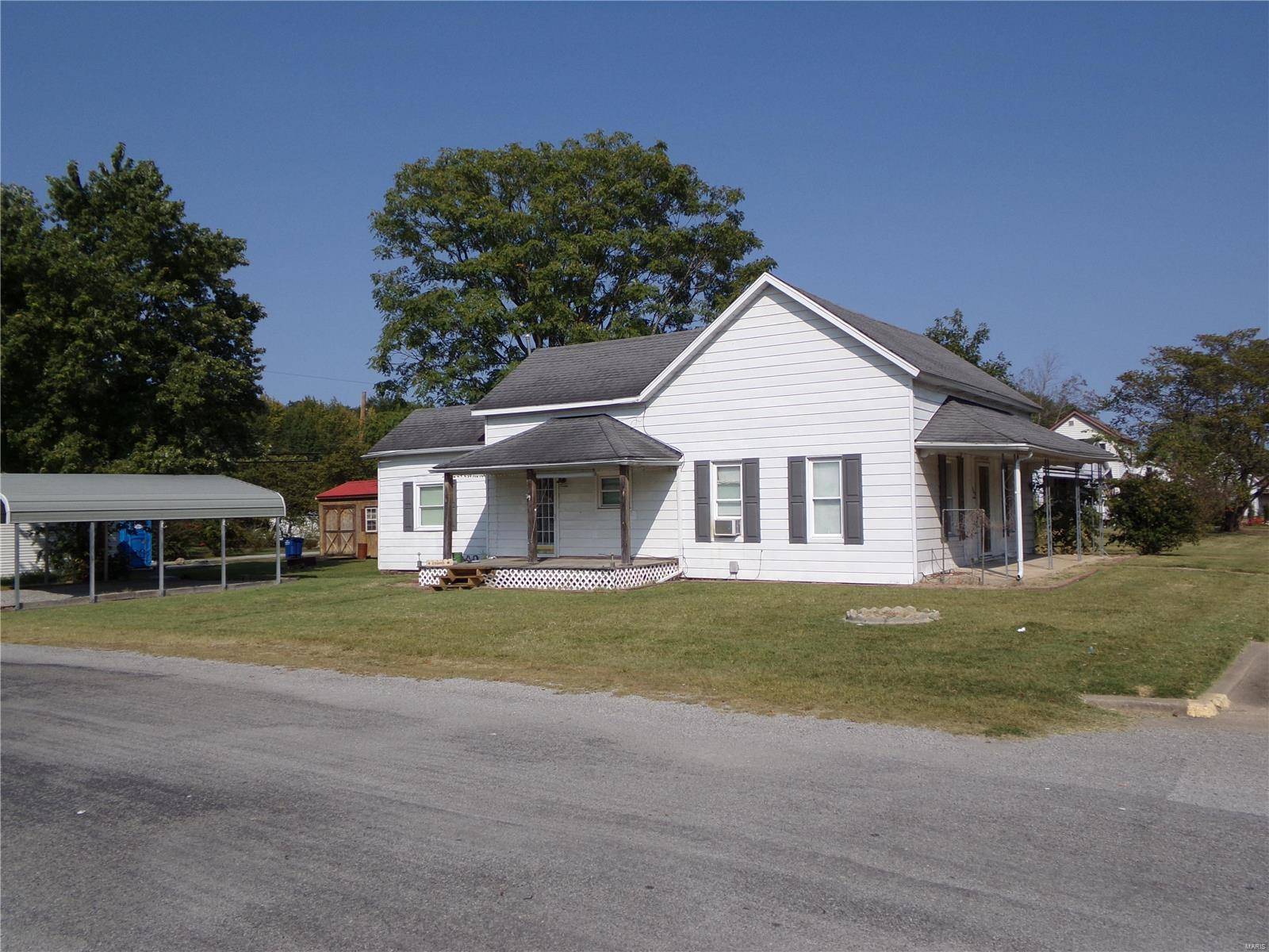 Percy, IL 62272,502 E Pine ST