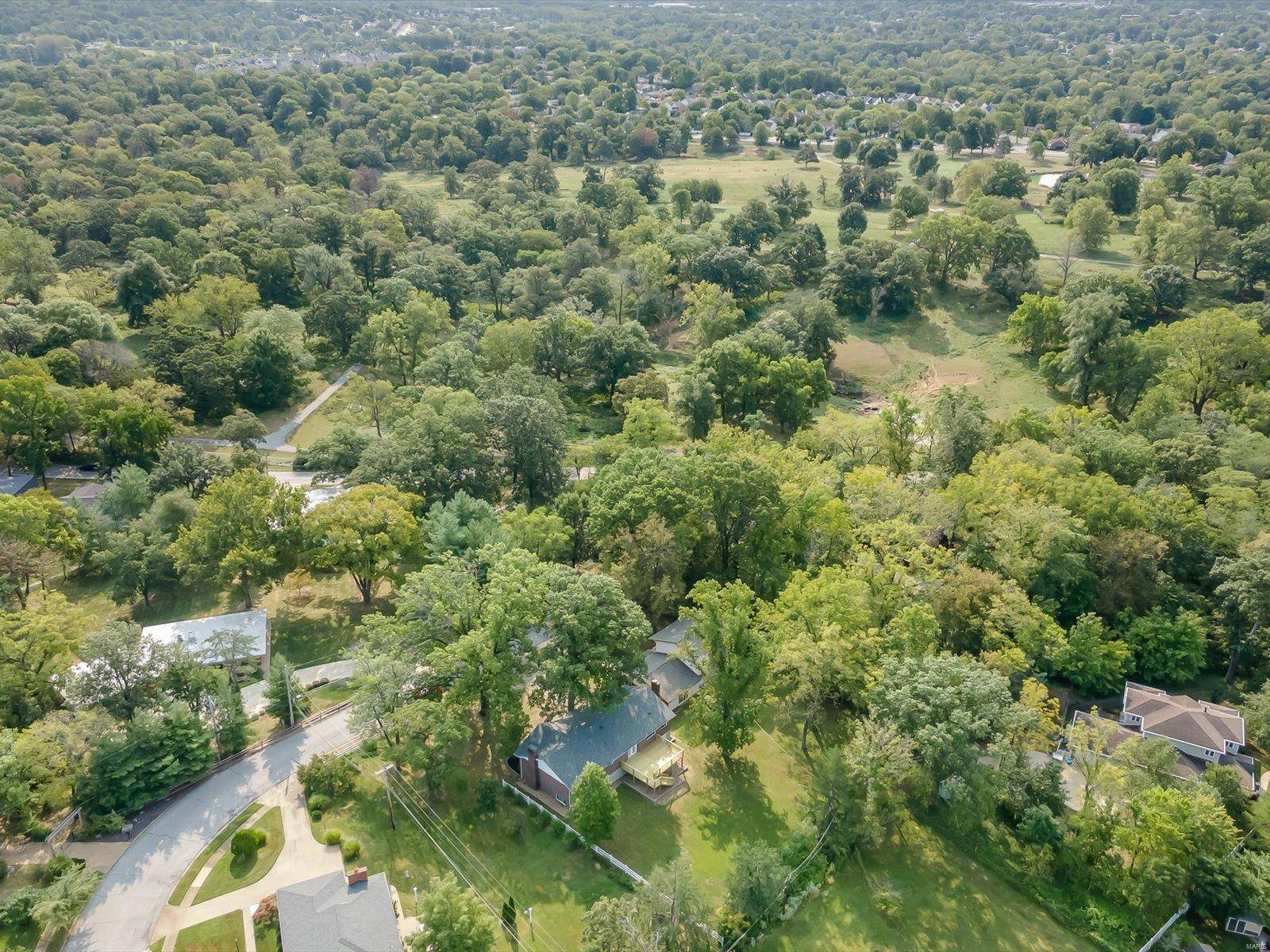 St Louis, MO 63126,9122 Pardee Spur