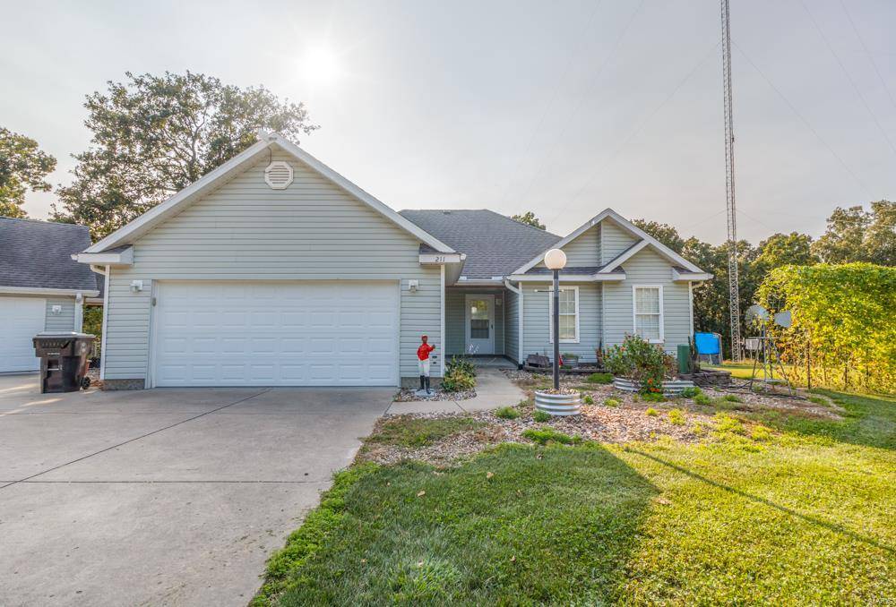 Macks Creek, MO 65786,211 Charger DR