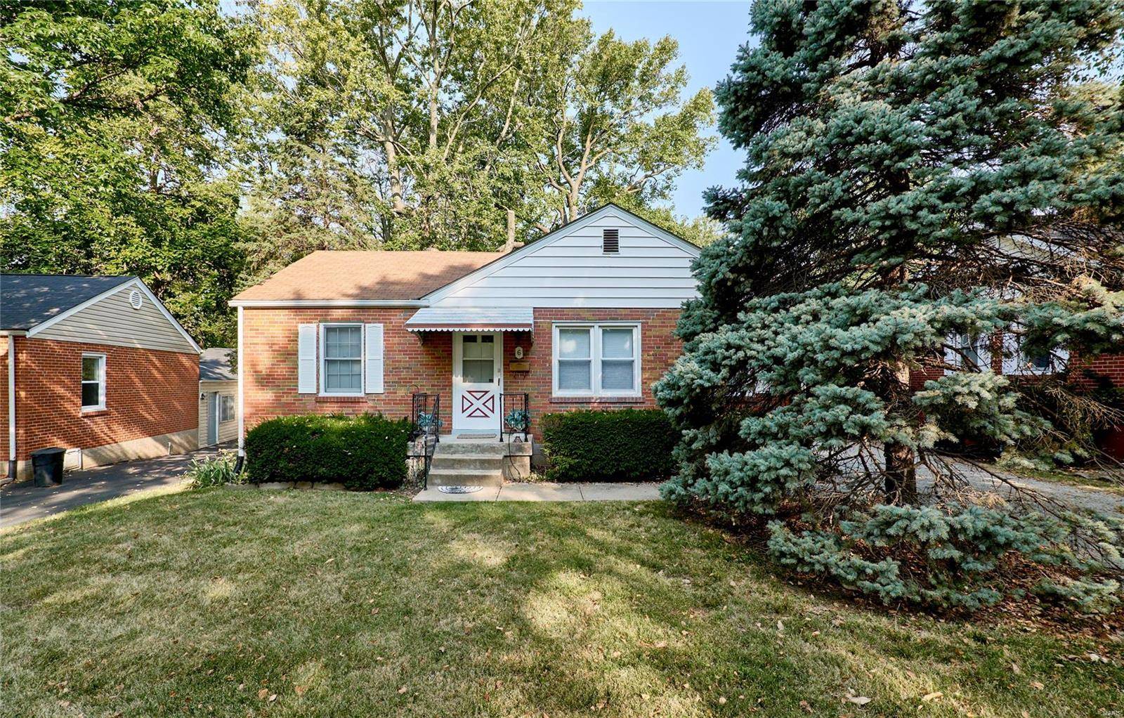 Florissant, MO 63031,6 Saint Michael CT