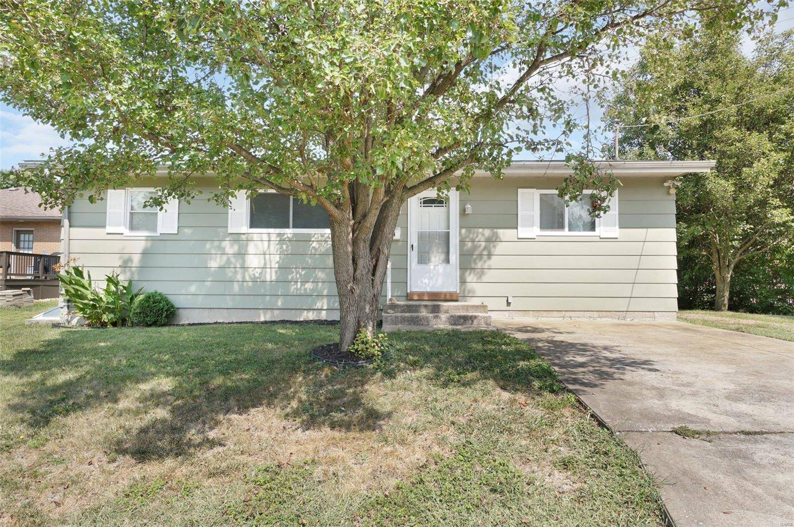 Alton, IL 62002,3314 Huber ST