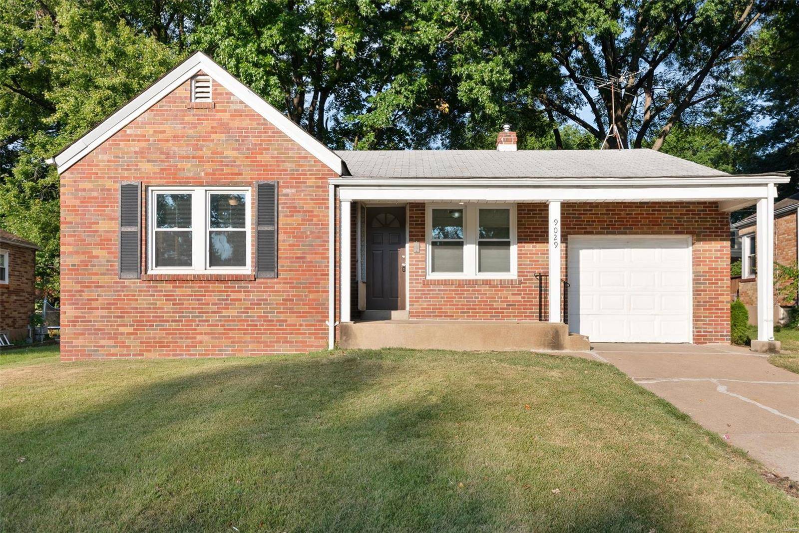 St Louis, MO 63114,9029 Patrick DR