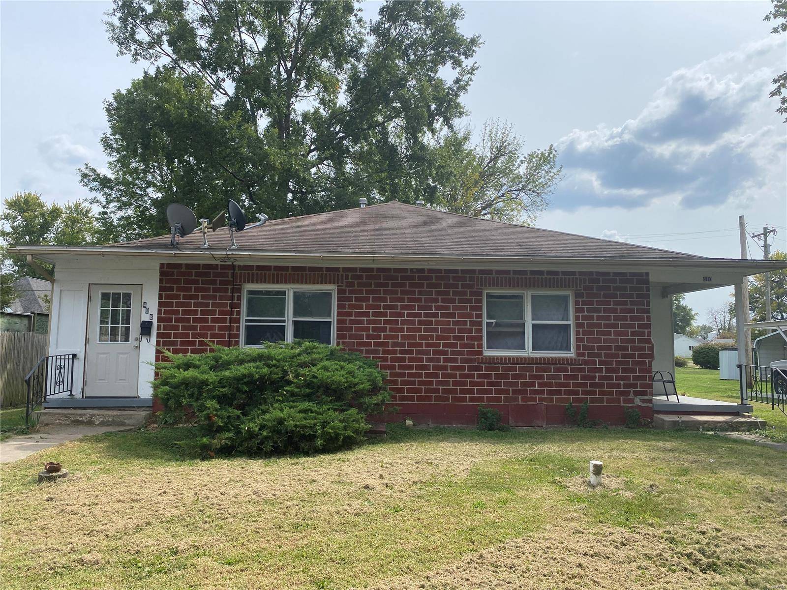 Vandalia, MO 63382,408 W McPike ST