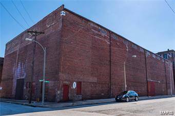 St Louis, MO 63104,1100 S 6th ST