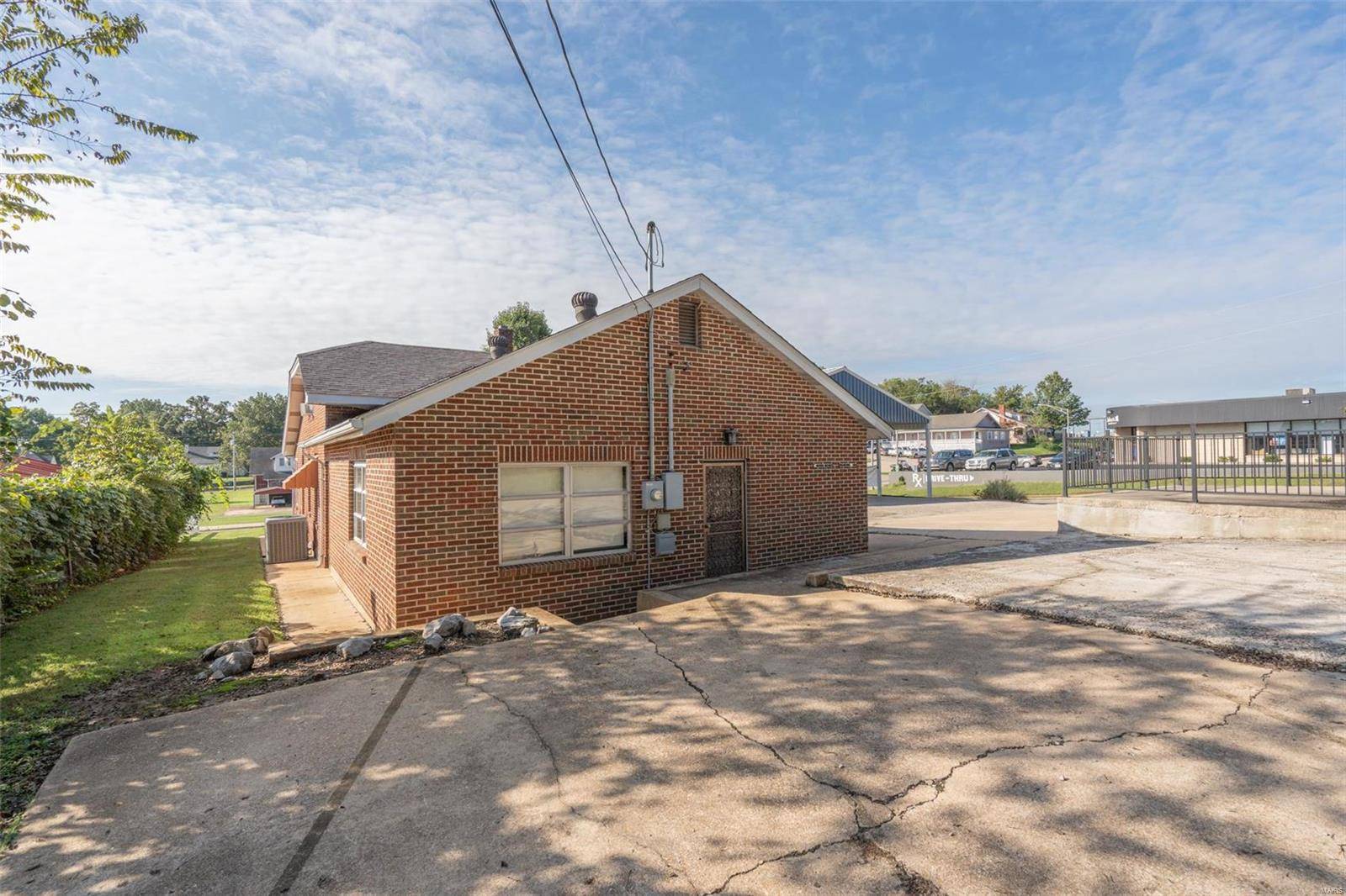 Poplar Bluff, MO 63901,843 Pine