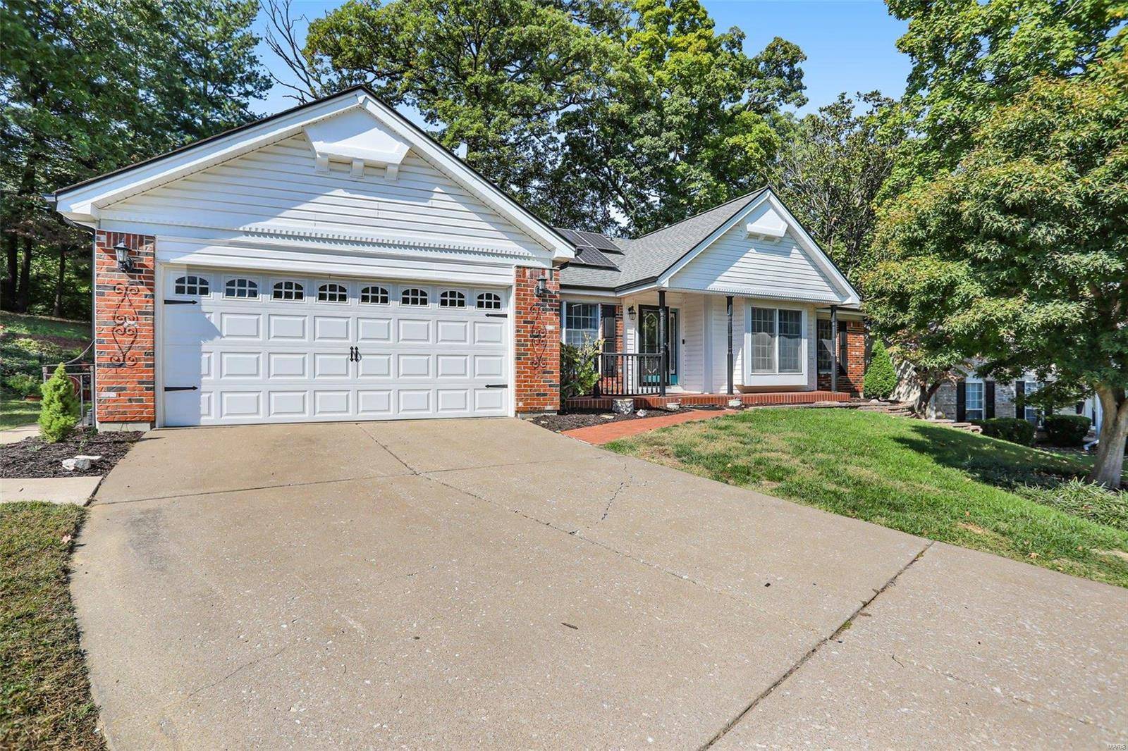 St Charles, MO 63301,2985 Landau CT