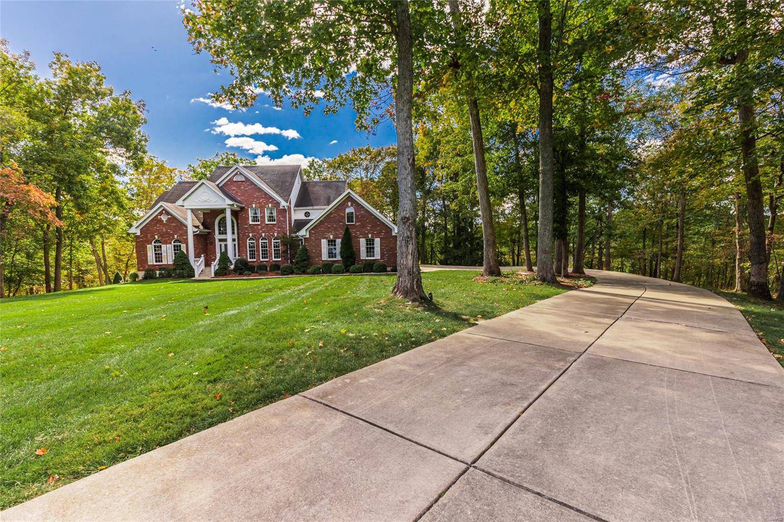 Defiance, MO 63341,7 Timber Pines CT