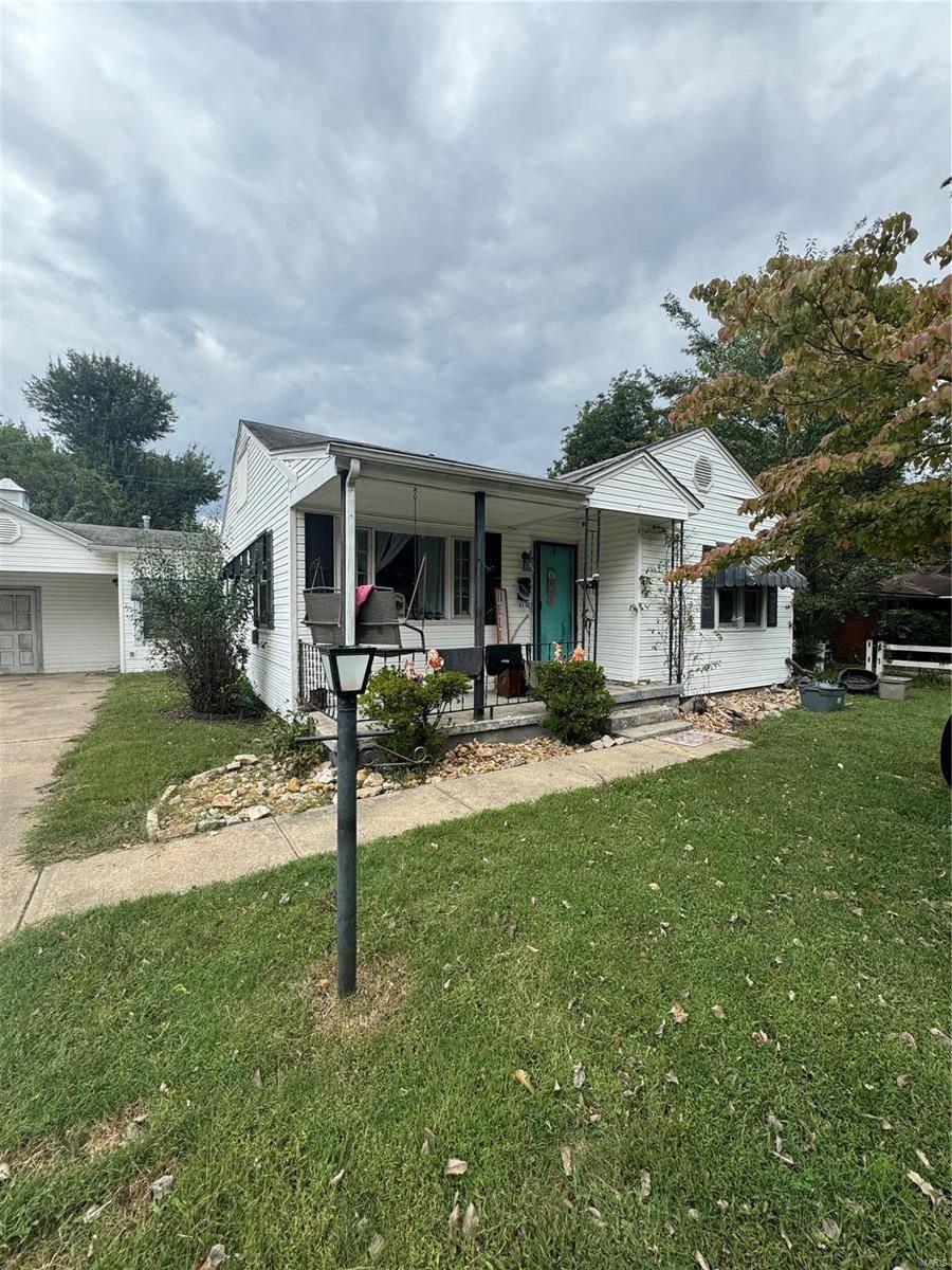 Kennett, MO 63857,416 N Baker