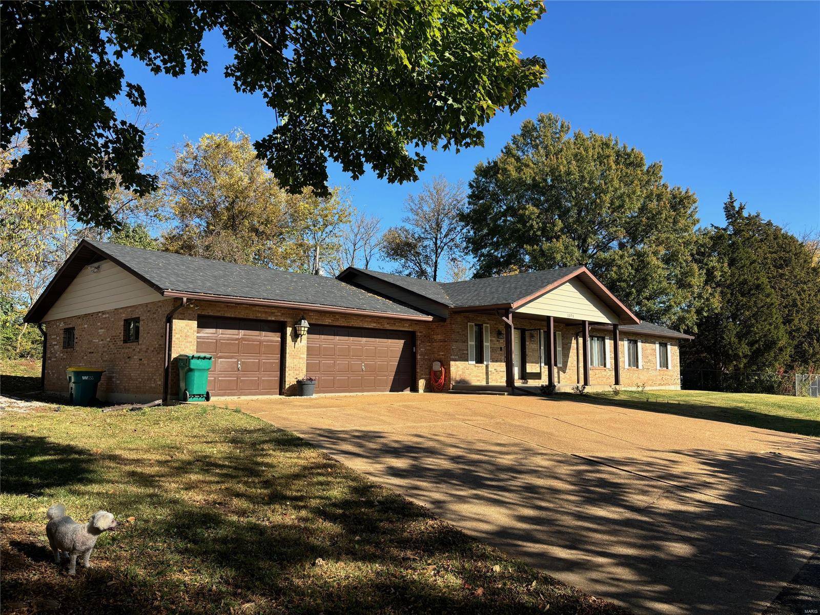 Arnold, MO 63010,1371 pine DR