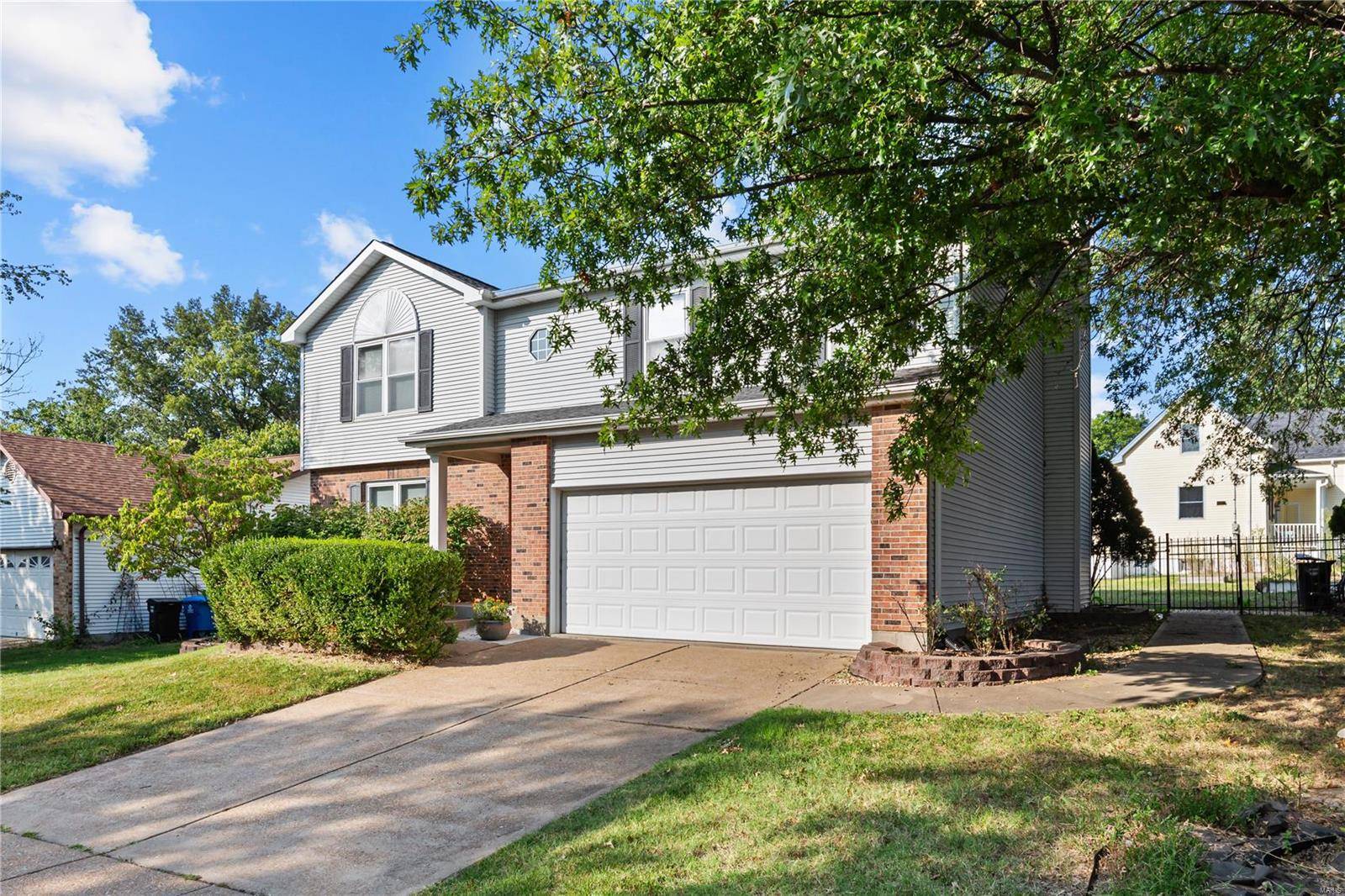 St Louis, MO 63125,600 SEDAN PARK CT