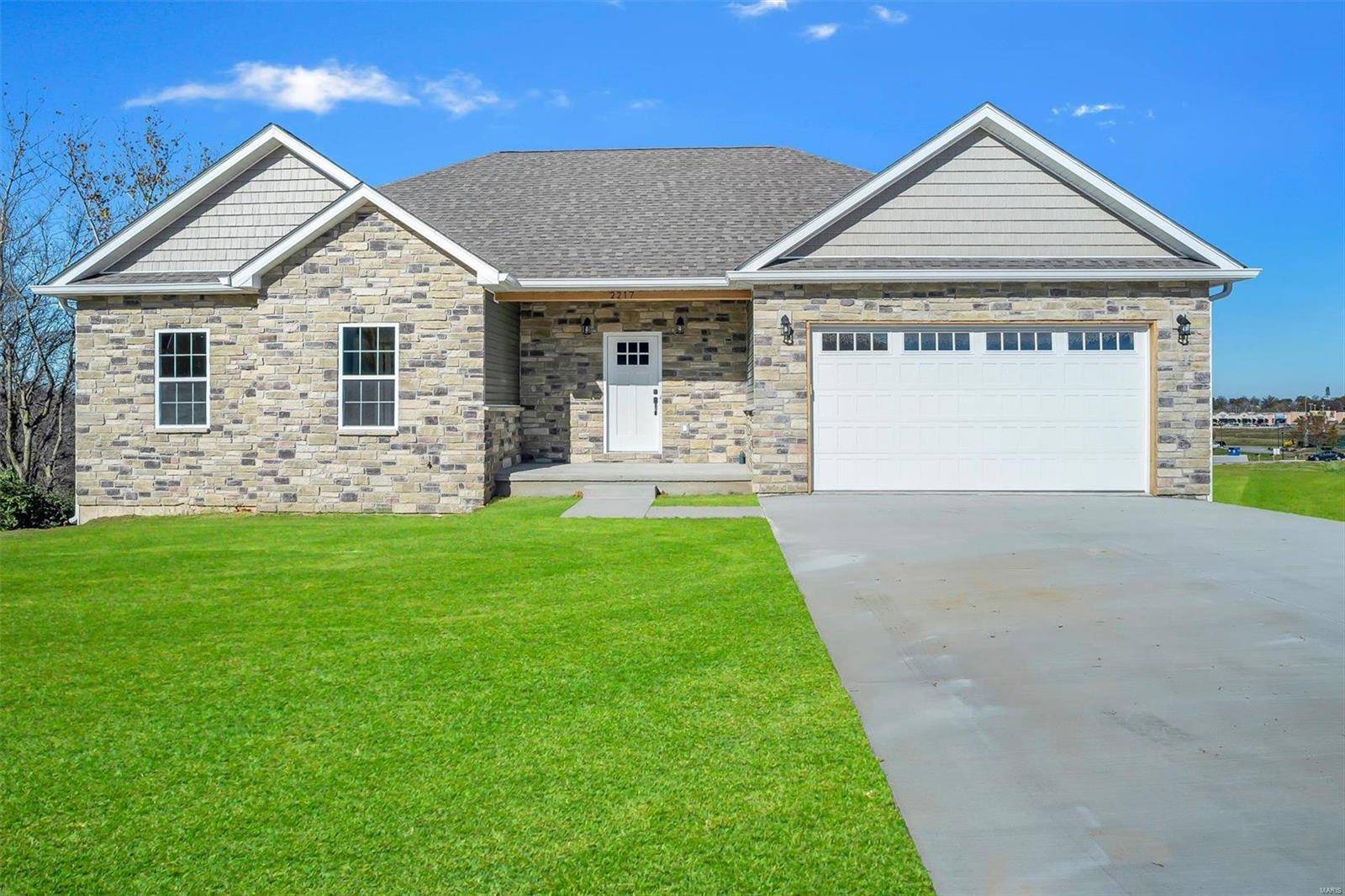 Washington, MO 63090,2217 Wind Crest CT