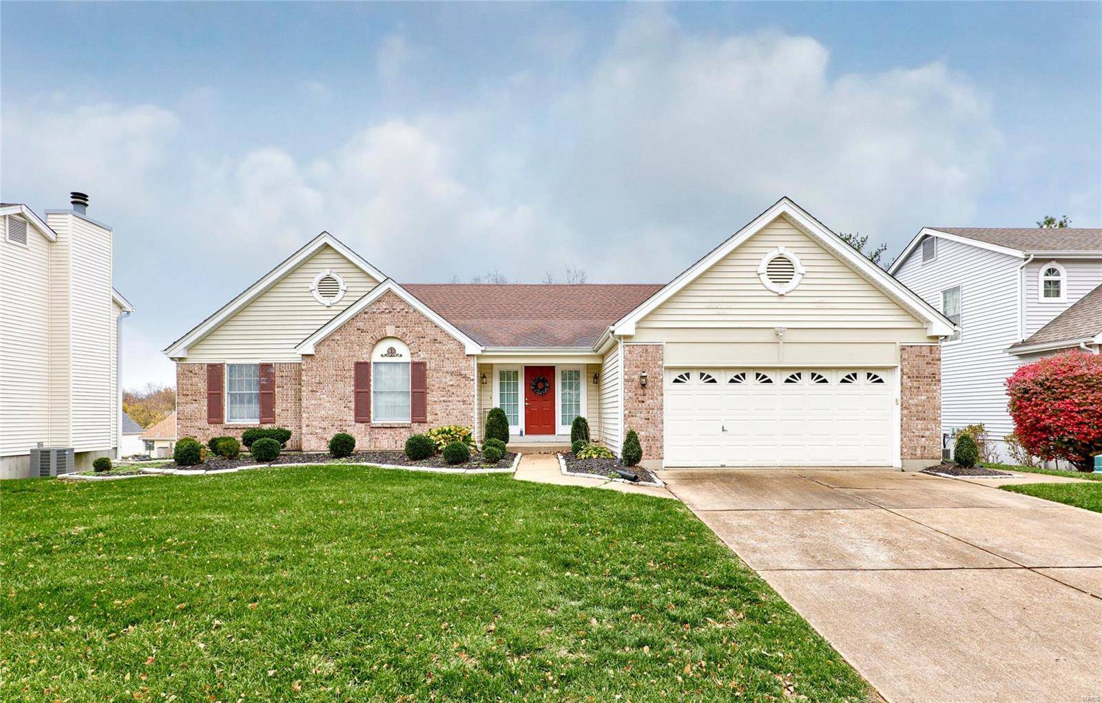 St Charles, MO 63303,4 Wheatmill CT