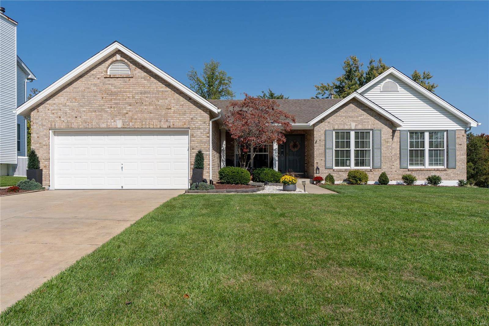 St Peters, MO 63304,110 Prairie Meadow CT