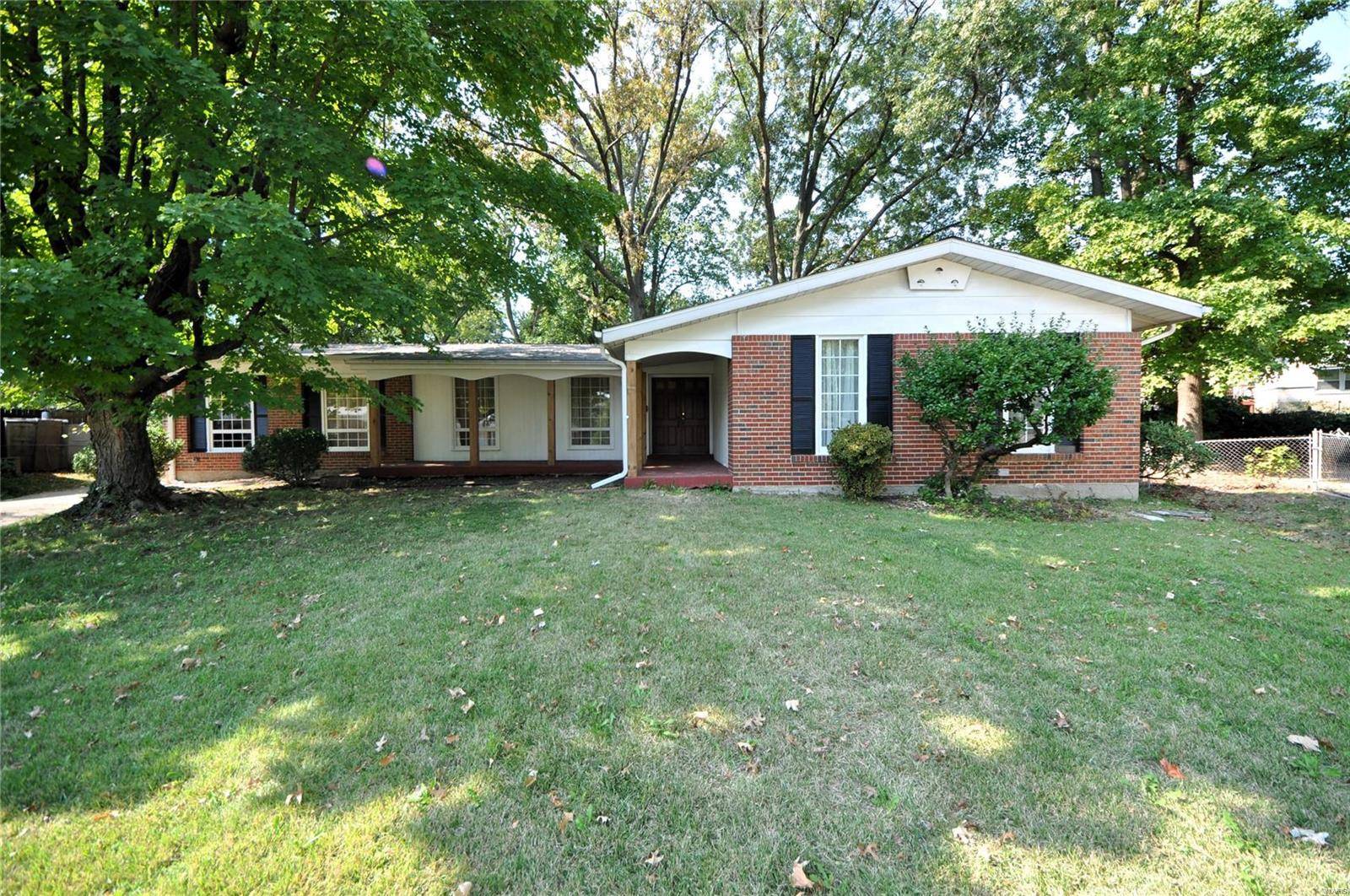 Florissant, MO 63033,10 Cornflower CT