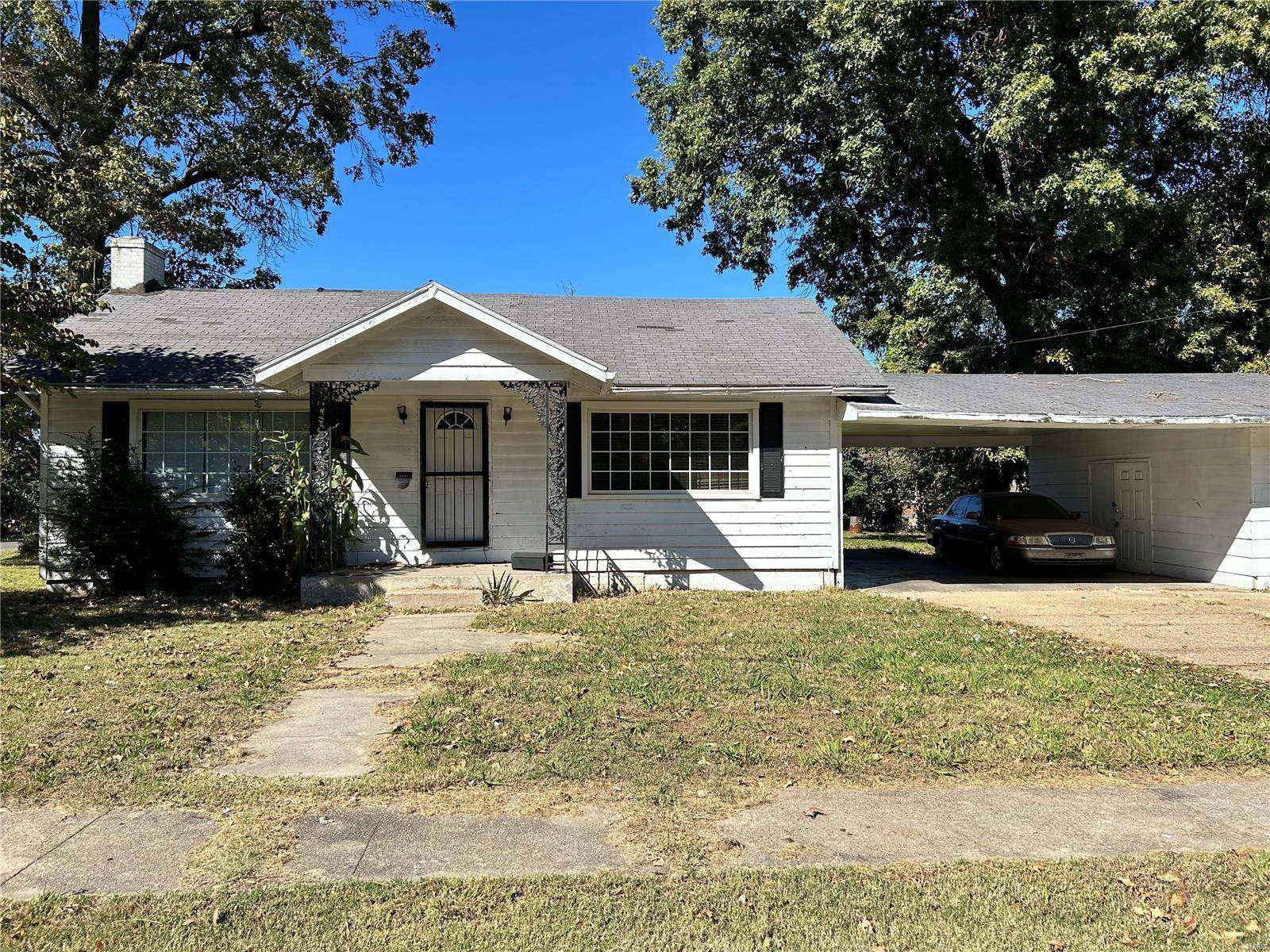 Sikeston, MO 63801,1020 Ruth ST